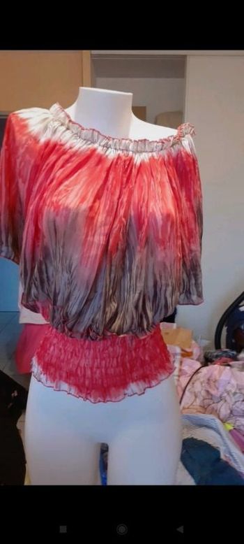 #kytie38femme. Haut taille 38