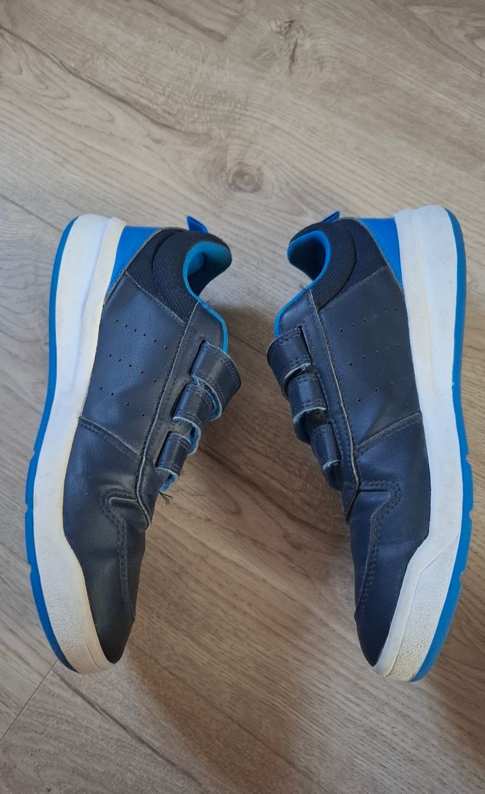 Basket Adidas T37,5 comme neuves - photo numéro 8