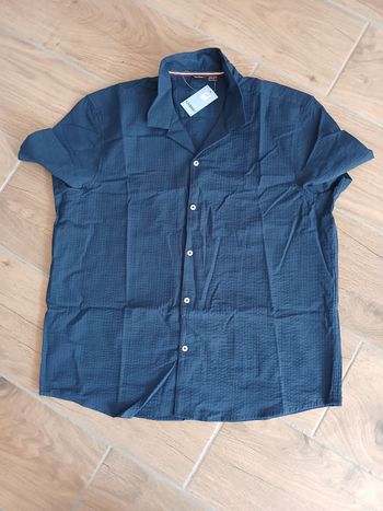 Chemise manche courte - taille xl - neuf avec étiquettes