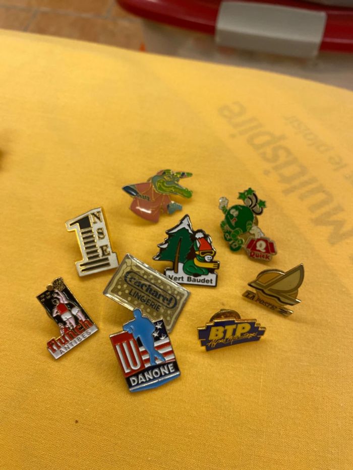 Lot pin’s vintage collection - photo numéro 3
