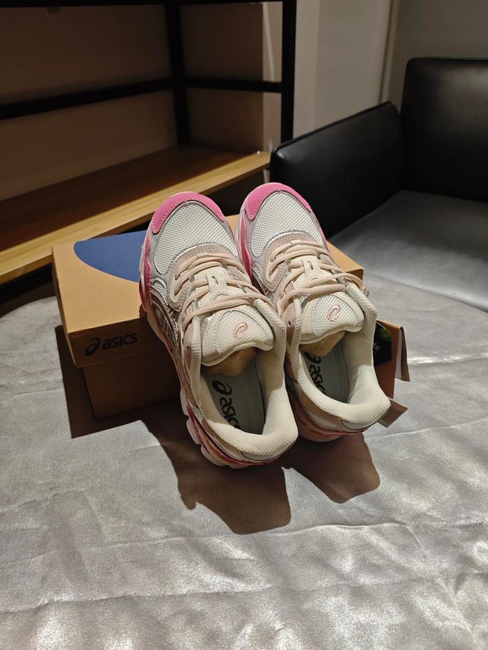 Asics GEL-NYC (Rose) 37 - photo numéro 2