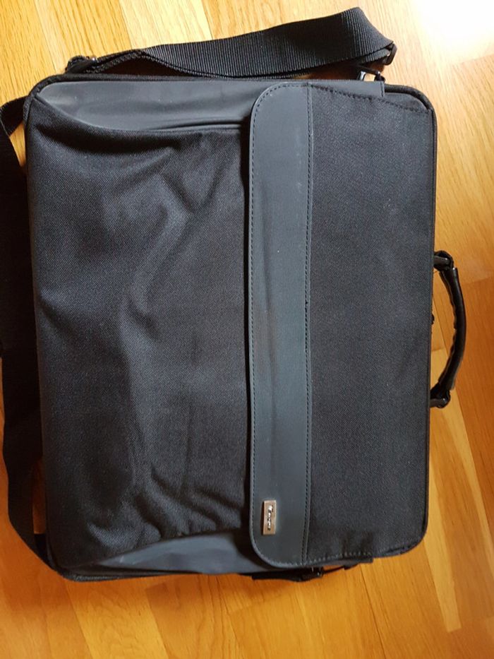 Sacoche/cartable - photo numéro 2