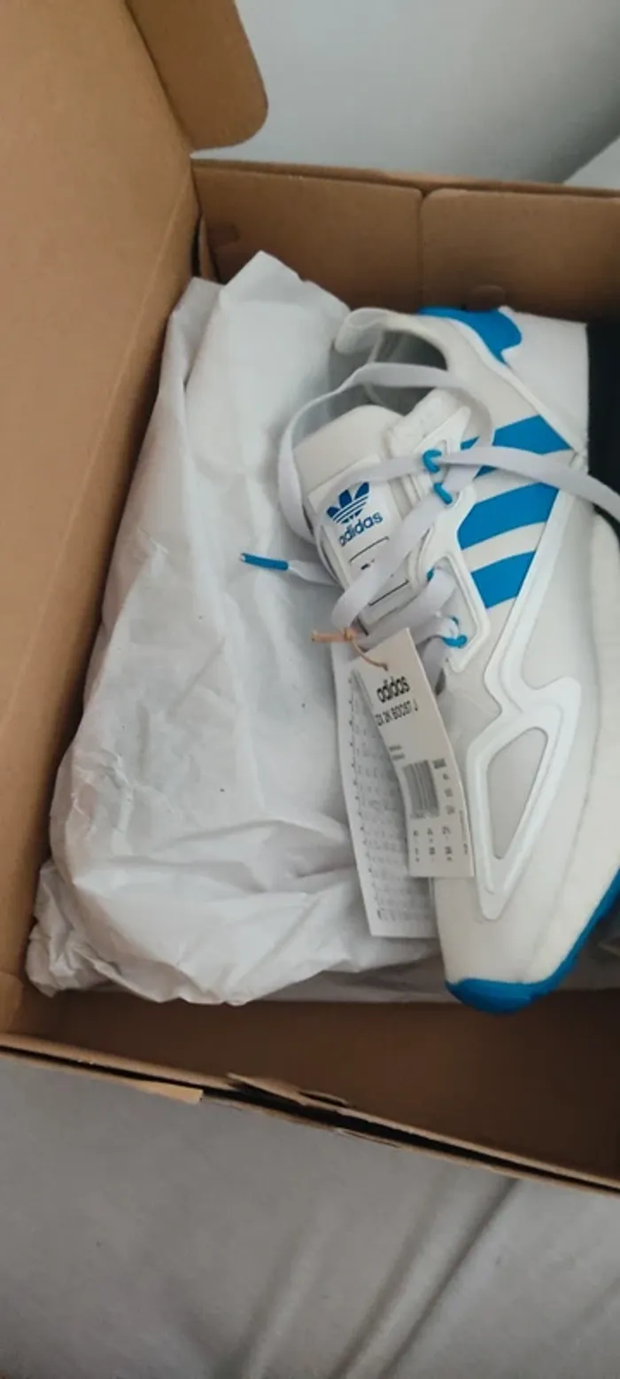 Adidas ZX 2K Boost J baskets basses taille 37 1/3 - photo numéro 18