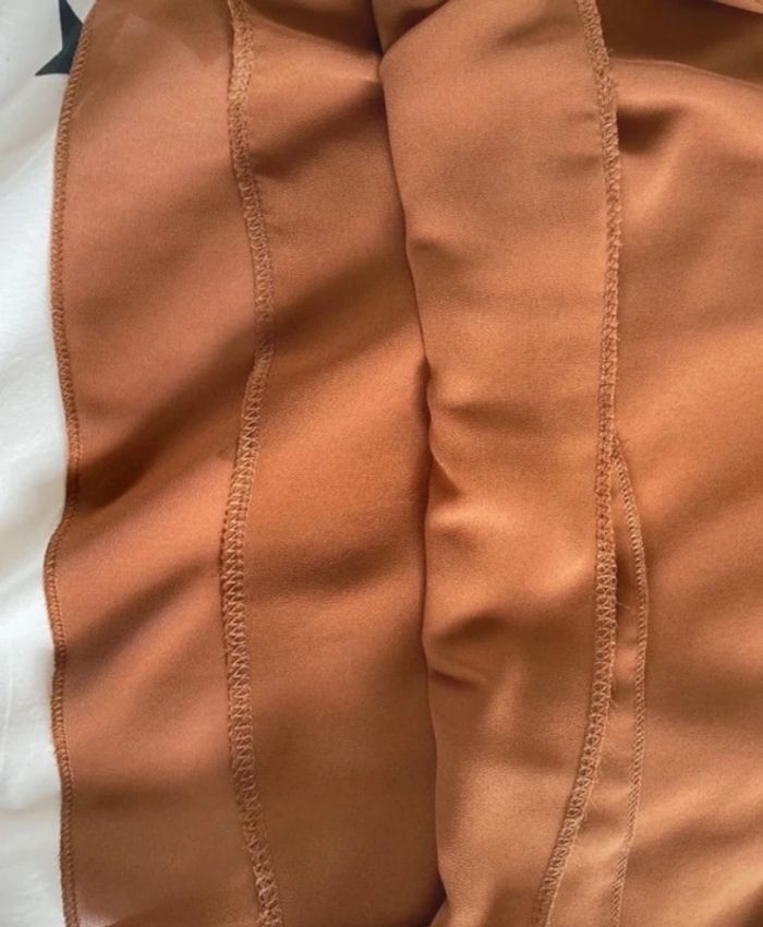 Magnifique haut doublé à bretelle || made in Italy || taille S - photo numéro 4