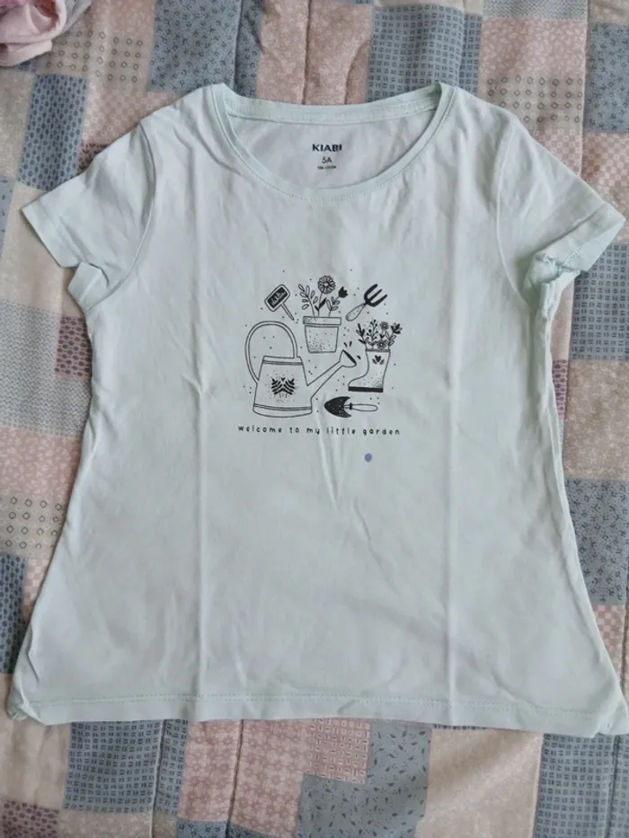 T-shirt bleu 5 ans