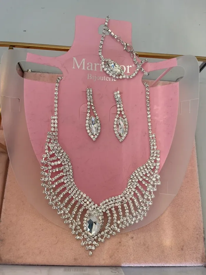 Parure bijou complète - photo numéro 3