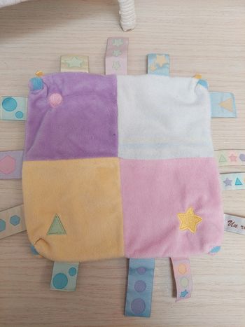 Cmp -.doudou plat carré patchwork multicolore
