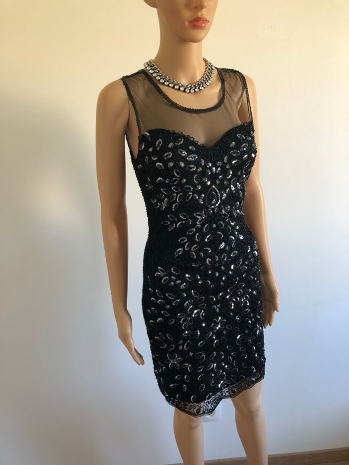 Robe noire et argentée neuve avec sequins Realty taille S (valeur 45€) - photo numéro 2