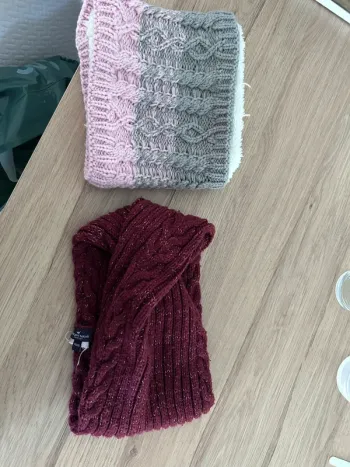 Lot de deux cache cou fille