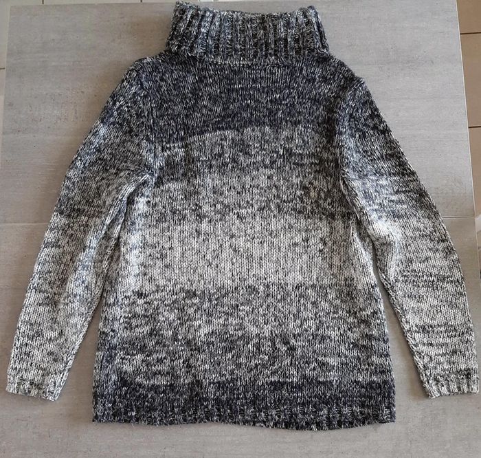 pull - t.40/42 - photo numéro 10