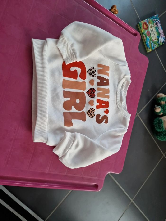 Pull 9/12 mois