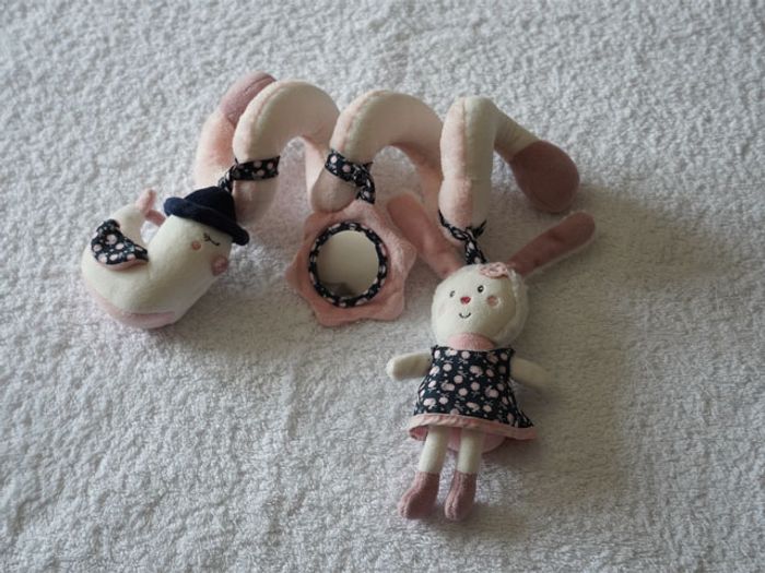 Spirale d'activités en velours rose/blanc/marine Sauthon pour bébé