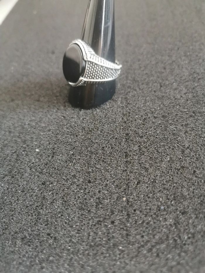 Chevalière homme acier et pierre noireT11 - photo numéro 2