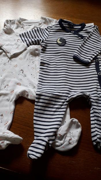Lot 2 pyjamas