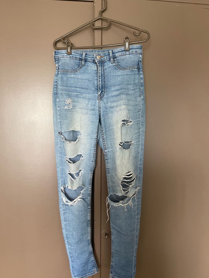 Pantalon troué taille haute - photo numéro 2