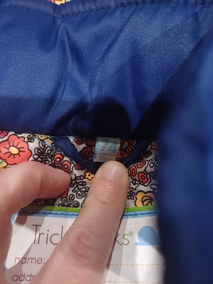 Manteau bleu marine fleuri 9 mois neuf - photo numéro 3