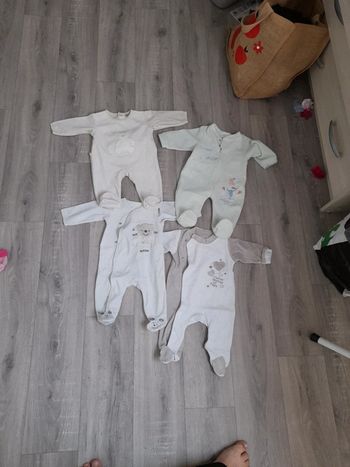 Lot de 4 pyjamas 3 mois