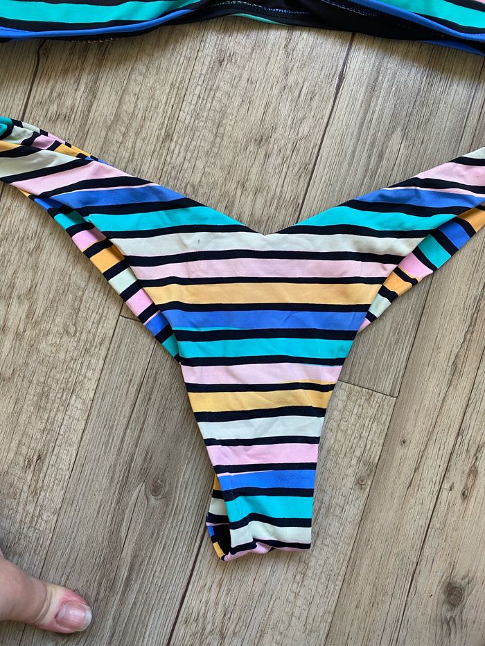 Maillot de bain tanga brésilien bershka taille M - photo numéro 4