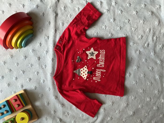 teeshirt manches longues rouge de Noël 3 mois - photo numéro 3