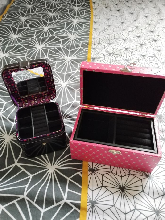 Lot de boîtes à bijoux - photo numéro 2