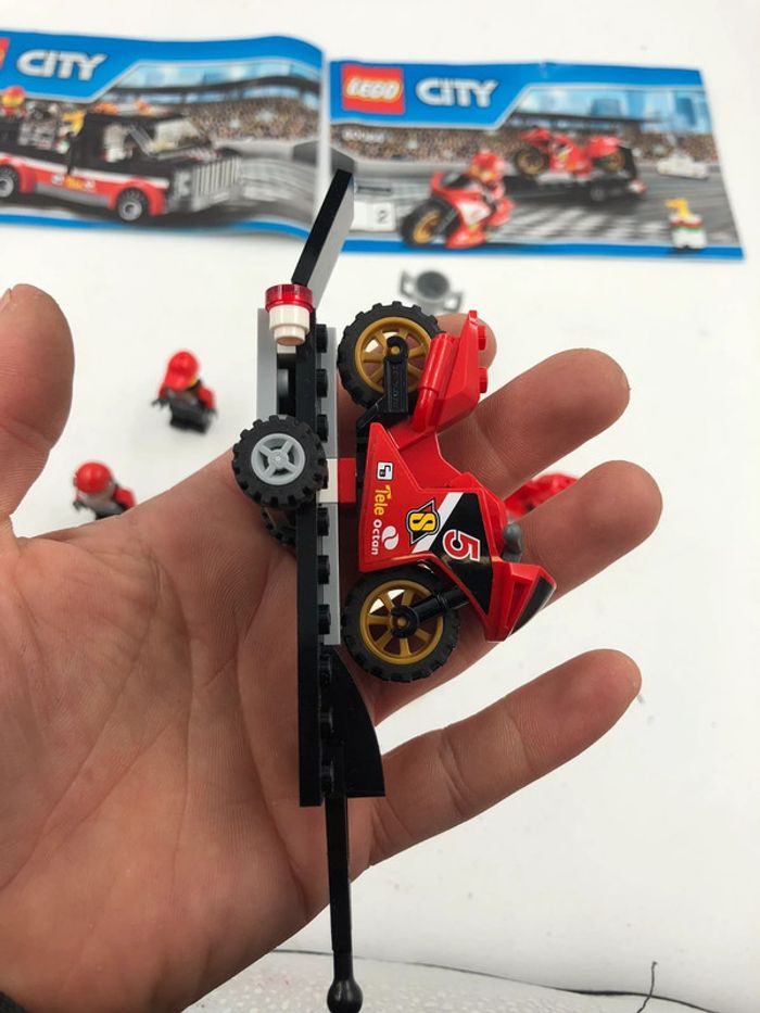 Lego City N•60084 Racing Bike Transporteur - photo numéro 8