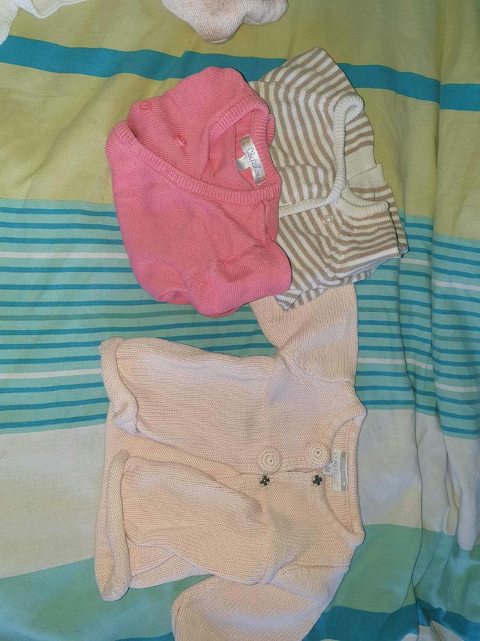 1 mois fille - photo numéro 2