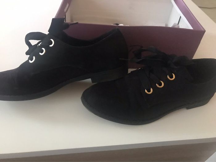 Chaussures Richelieu femme noires - T39 - photo numéro 2