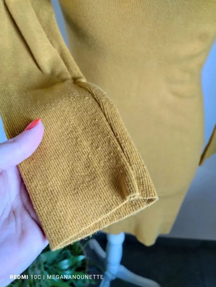 🦋 Magnifique robe pull jaune moutarde Taille 38 Boutique Parisienne - photo numéro 4