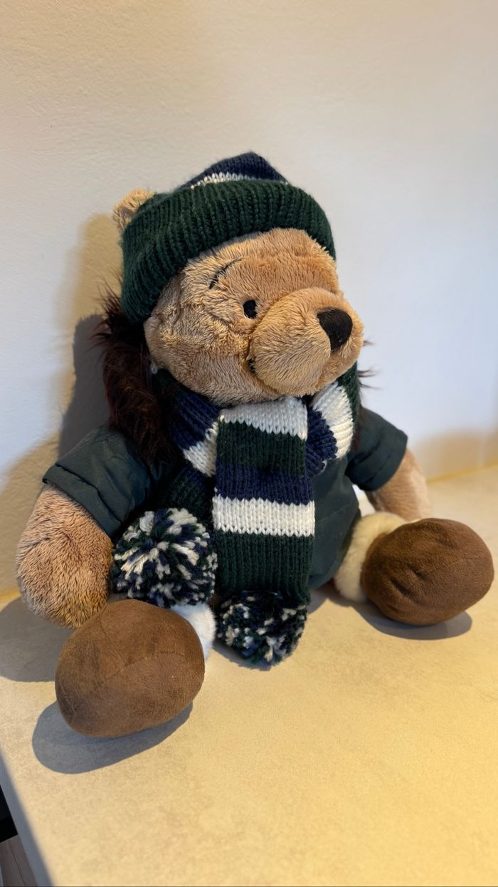 Grande Peluche Disney Winnie l’ourson hiver - photo numéro 2