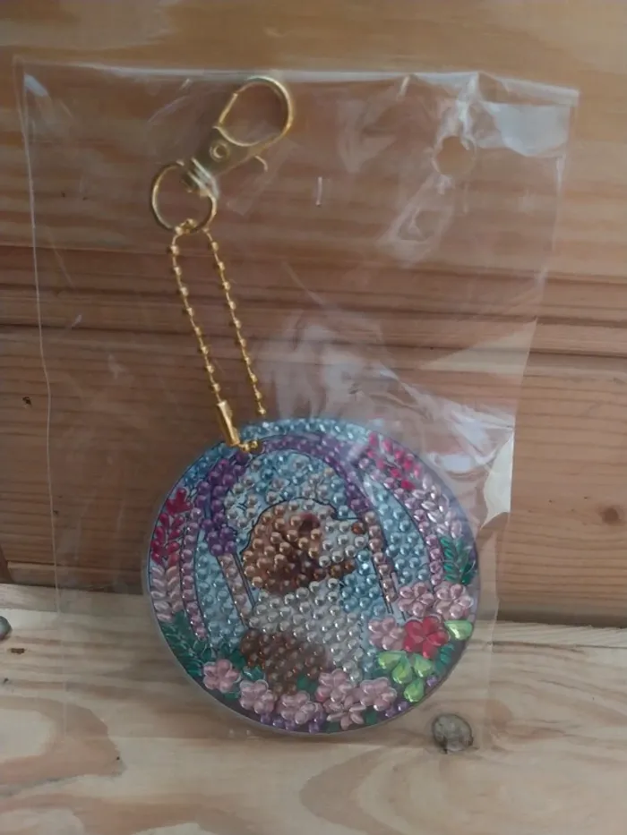 Porte clé recto/ verso chien 🐕 en Diamond painting