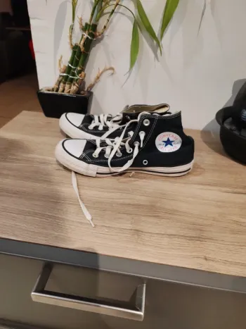 Converse noir taille 38