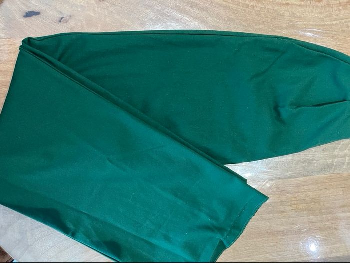 pantalon classique vert sapin stradivarius - photo numéro 2