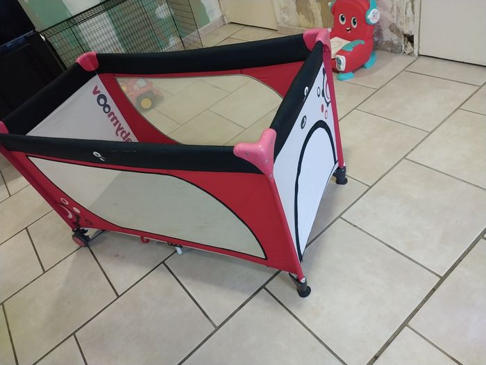 Lit parapluie babymoov.