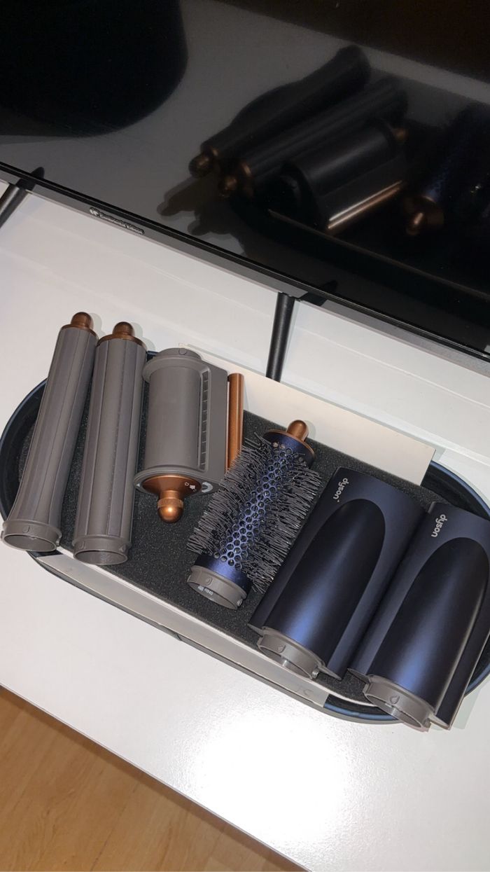 Dyson AirWrap HS05 - photo numéro 2