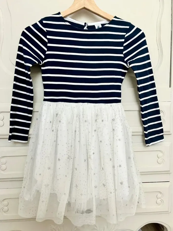 Superbe robe petit bateau haut rayé marinière bas à tulle étoile taille 8 ans - photo numéro 3
