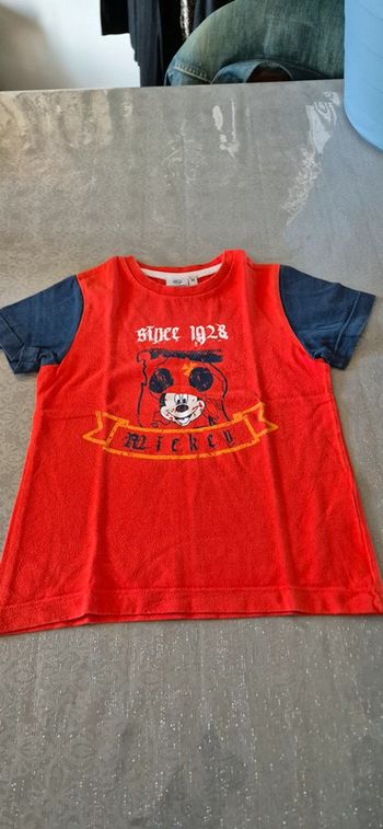Tee-shirt mickey pirate disney 4 ans