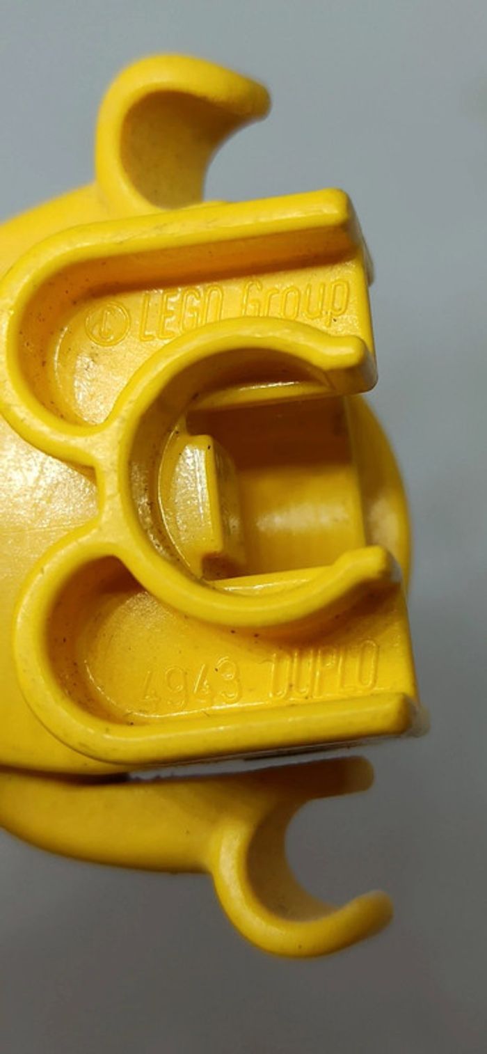 Bébé vintage habits jaune lego duplo - photo numéro 4