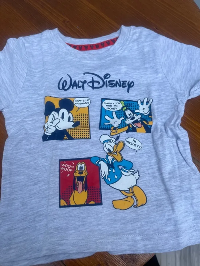 3 shorts et un tee shirt Disney 9 mois - photo numéro 5
