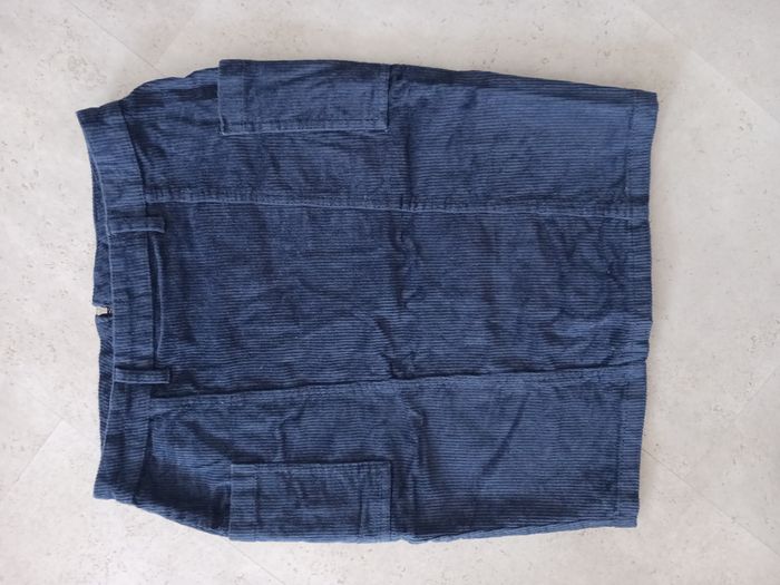 jupe droite en velours marine Taille 36 Esmara