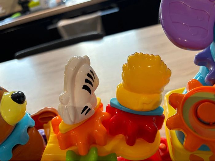 Petit train des animaux interactif à engrenages - Vtech - photo numéro 13