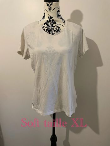 T-shirt manche courte extensible blanc col V Soft taille XL