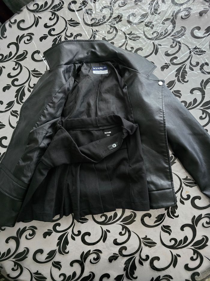 Blouson  et jupe - photo numéro 2