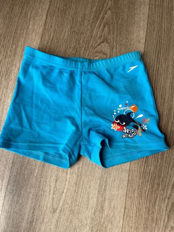Maillot de bain. Garçon 4 ans