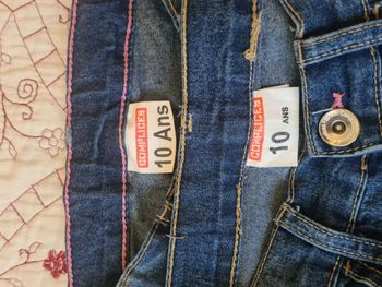 LoT  de 2 Jeans complice fille