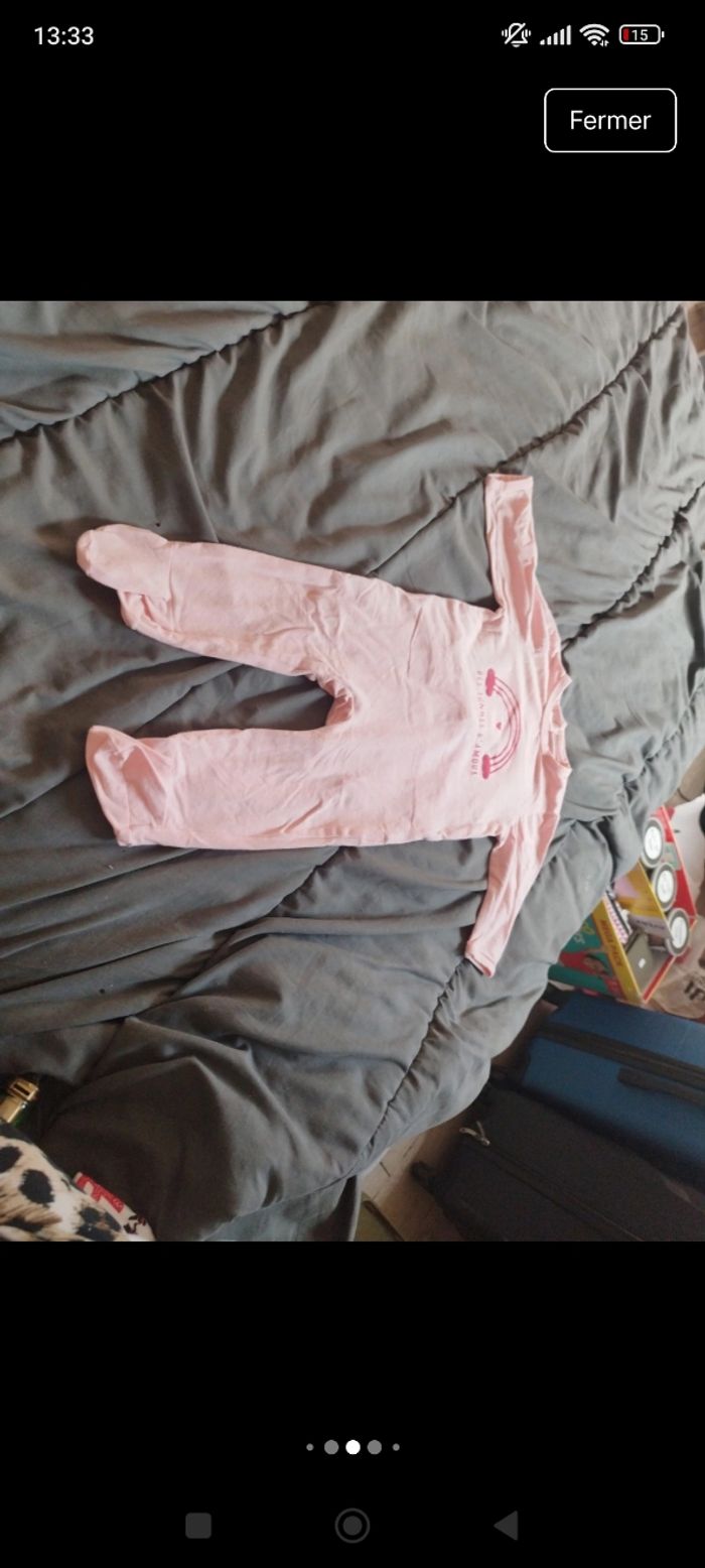 Lot de pyjama bébé fille taille 6 mois - photo numéro 5