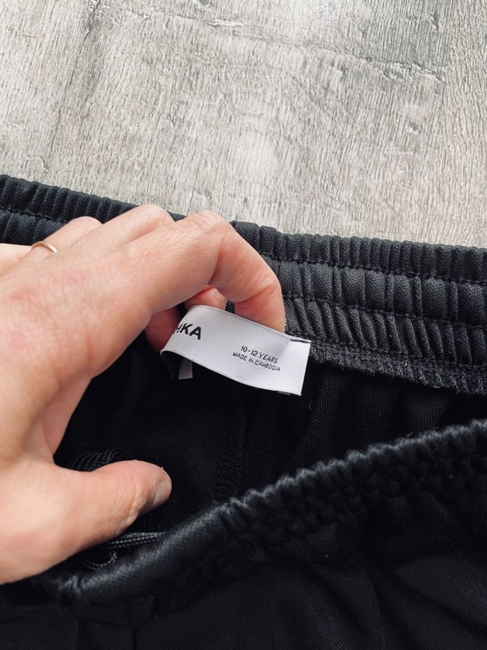 Pantalon Bershka 10/12 ans - photo numéro 2