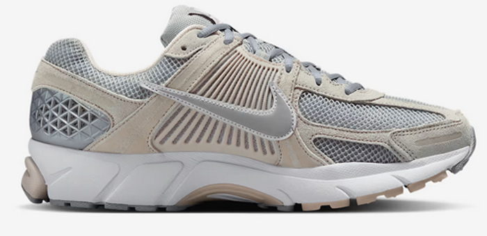 Nike Zoom Vomero 5 Pointure 40 - photo numéro 3