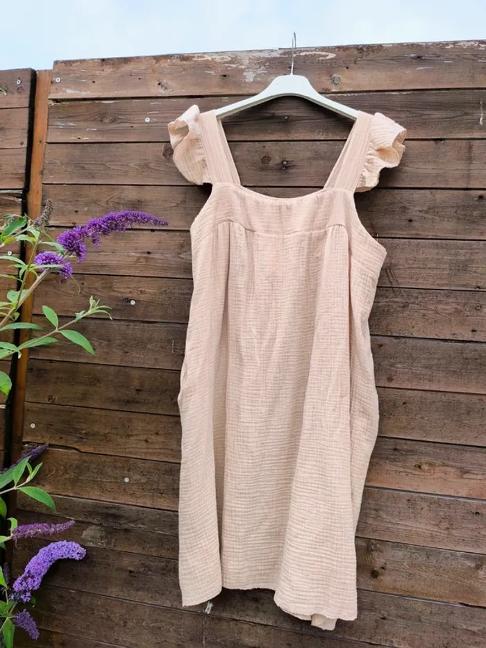 Robe courte beige gaz de coton TU 36 à 42