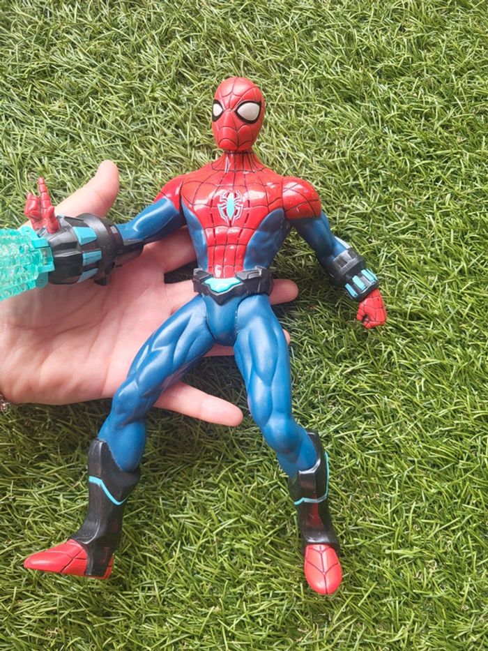 Figurine spiderman - photo numéro 2