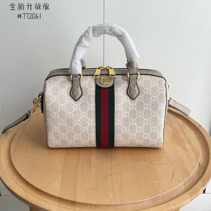 Gucci  GG Supreme  772061